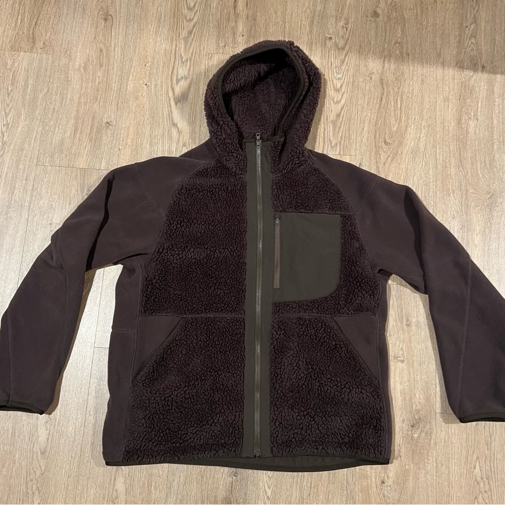 White Mountaineering x Uniqlo Fleece Hoodie size Medium